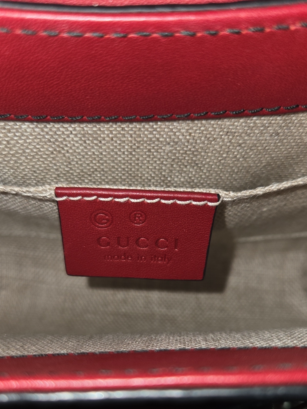 Gucci Guccisima Burgundy Red Mini Shoulder Bag with Tassel and Wallet - Picture 15 of 17